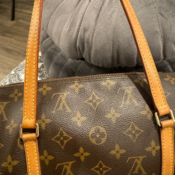 ****** S. O. L. D. *******
Louis Vuitton Papillon 30 Monogram - Picture 5 of 10